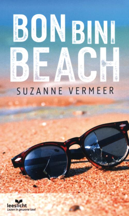 Dit is de afbeelding van het boek Bon Bini Beach : (Eenvoudig Lezen)
